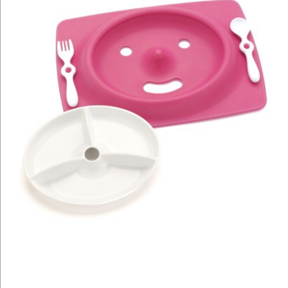 Skip Hop Stay-Put Mat and Plate in Pink